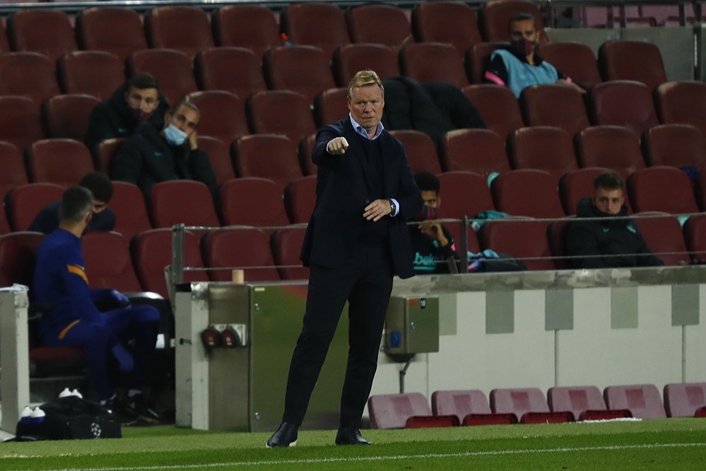 Bartomeu Mundur, Ronald Koeman Tak Khawatir Soal Kejelasan Nasibnya di Barcelona Bartomeu Mundur, Ronald Koeman Tak Khawatir Soal Kejelasan Nasibnya di Barcelona