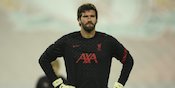 Alisson Tidak Berencana Pensiun di Liverpool Alisson Tidak Berencana Pensiun di Liverpool