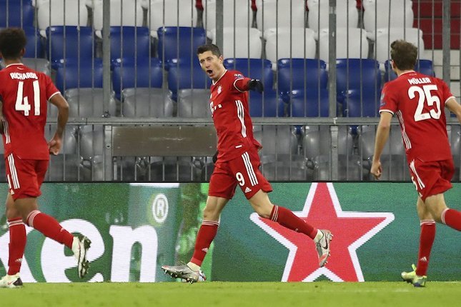 Lewandowski lebih tajam dari Suarez Lewandowski lebih tajam dari Suarez