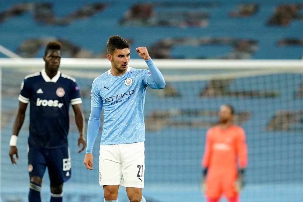 Menang atas Olympiakos, Netizen Punya Banyak Tuntutan untuk Manchester City Menang atas Olympiakos, Netizen Punya Banyak Tuntutan untuk Manchester City
