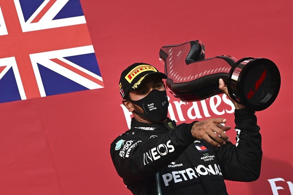Lewis Hamilton Beri 'Kode' Tinggalkan Formula 1 Akhir Musim Ini Lewis Hamilton Beri 'Kode' Tinggalkan Formula 1 Akhir Musim Ini