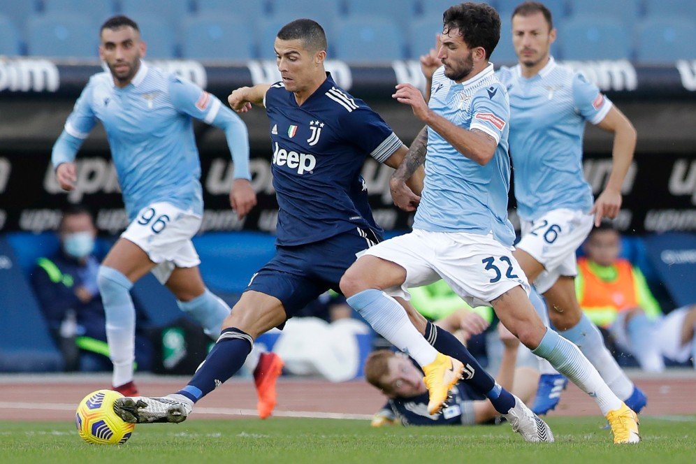 Juventus Kebobolan di Detik Akhir Laga, Ini Dua Pemain yang Layak Dijadikan Kambing Hitam Juventus Kebobolan di Detik Akhir Laga, Ini Dua Pemain yang Layak Dijadikan Kambing Hitam