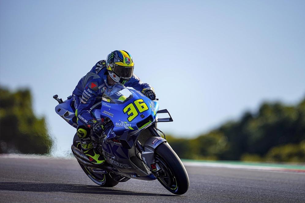 Joan Mir Geram Ayah Jorge Lorenzo 'Ngaku-Ngaku' Bantu Juarai MotoGP 2020 Joan Mir Geram Ayah Jorge Lorenzo 'Ngaku-Ngaku' Bantu Juarai MotoGP 2020