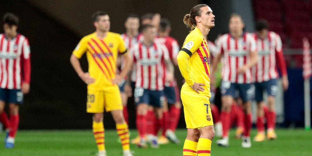 Ekspresi kekecewaan Antoine Griezmann usai Barcelona dikalahkan Atletico Madrid, La Liga 2020/21 (c) AP Photo