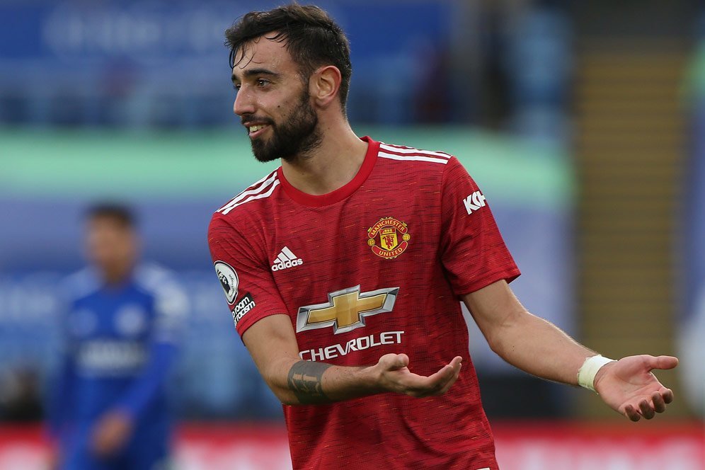Injak Kaki Granit Xhaka, Bruno Fernandes Harusnya Kartu Merah? Injak Kaki Granit Xhaka, Bruno Fernandes Harusnya Kartu Merah?
