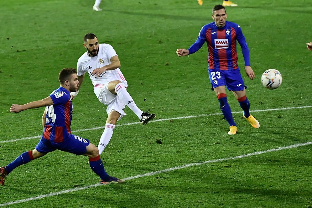 Tampil Ciamik Lawan Eibar, Karim Benzema Banjir Pujian Tampil Ciamik Lawan Eibar, Karim Benzema Banjir Pujian