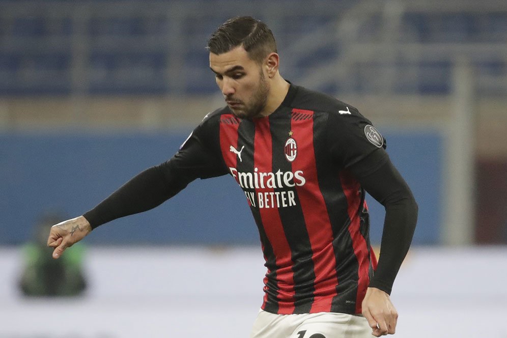 Bingung dan Marah, Direksi Real Madrid Menyesal Jual Murah Theo Hernandez ke Milan? Bingung dan Marah, Direksi Real Madrid Menyesal Jual Murah Theo Hernandez ke Milan?