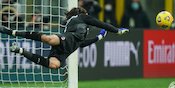 Tatarusanu Terbang Selamatkan AC Milan Saat Donnarumma Dapat Kartu Merah Tatarusanu Terbang Selamatkan AC Milan Saat Donnarumma Dapat Kartu Merah