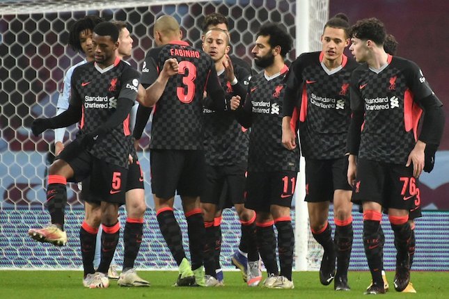 Manchester United Bukan Pesaing Liverpool