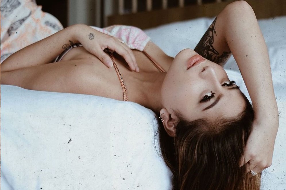 5 Olahraga Favorit Awkarin: Dari Bersepeda hingga Berkuda, Style-nya Selalu Seksi 5 Olahraga Favorit Awkarin: Dari Bersepeda hingga Berkuda, Style-nya Selalu Seksi