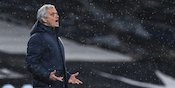 Puja-puji Khedira untuk Mourinho: Hal Terbaik yang Pernah Terjadi Pada Karir Saya Puja-puji Khedira untuk Mourinho: Hal Terbaik yang Pernah Terjadi Pada Karir Saya