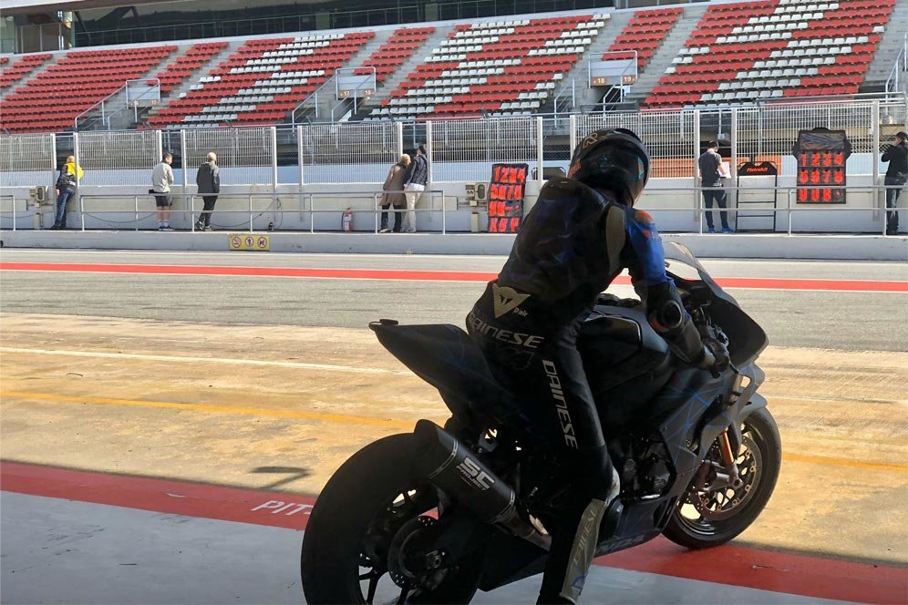 9 Rider MotoGP Uji Coba di Catalunya, Jajal Modifikasi di Tikungan La Caixa 9 Rider MotoGP Uji Coba di Catalunya, Jajal Modifikasi di Tikungan La Caixa