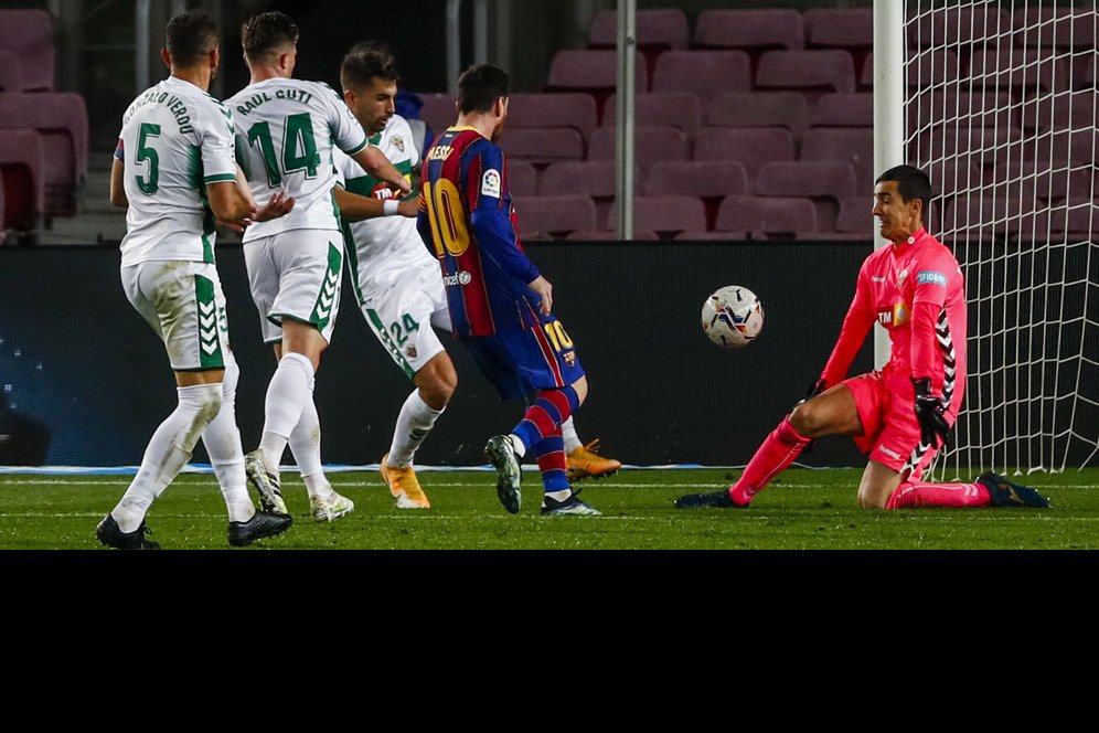5 Pelajaran dari Barcelona vs Elche: Sempat Lupa Cara Menyerang, tapi Akhirnya Menang 3-0 5 Pelajaran dari Barcelona vs Elche: Sempat Lupa Cara Menyerang, tapi Akhirnya Menang 3-0