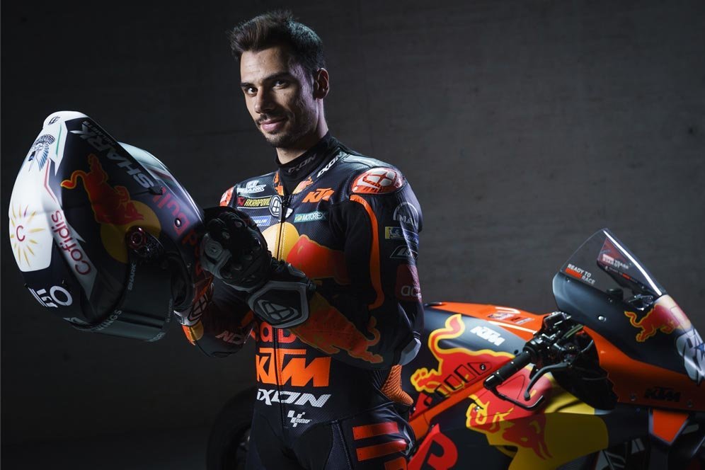 Miguel Oliveira: MotoGP 2021 Bisa Disebut Sukses Kalau Saya Rebut Gelar Dunia Miguel Oliveira: MotoGP 2021 Bisa Disebut Sukses Kalau Saya Rebut Gelar Dunia
