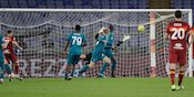 Kontroversi AS Roma vs AC Milan: Tuan Rumah Harusnya Dapat Penalti? Kontroversi AS Roma vs AC Milan: Tuan Rumah Harusnya Dapat Penalti?