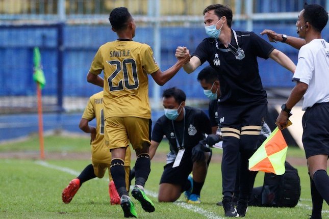 Sani Rizki Satu-satunya Pemain Non-Piala AFF 2020 yang Main sebagai Starter Sani Rizki Satu-satunya Pemain Non-Piala AFF 2020 yang Main sebagai Starter