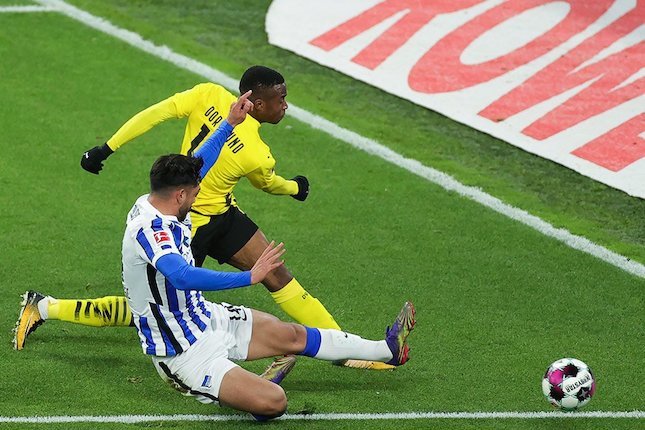 Bundesliga Jerman: Youssoufa Moukoko (16 Tahun 1 Hari) Bundesliga Jerman: Youssoufa Moukoko (16 Tahun 1 Hari)