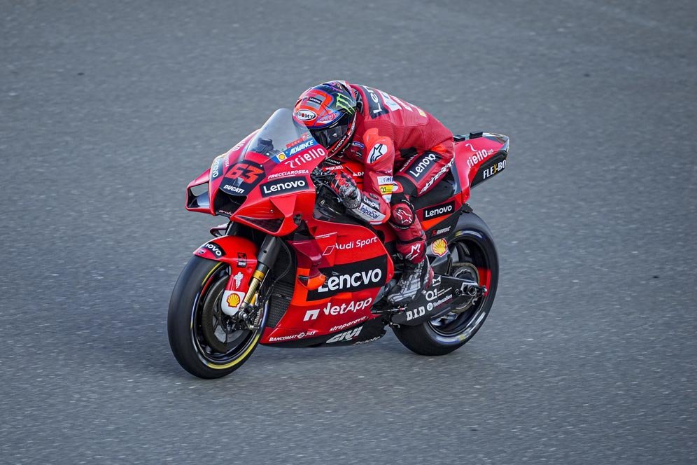 Pecco Bagnaia: Bukan Anak Tiri Ducati, Saya Setara dengan Jack Miller Pecco Bagnaia: Bukan Anak Tiri Ducati, Saya Setara dengan Jack Miller