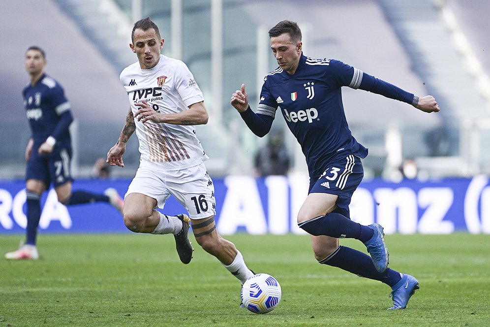 Federico Bernardeschi Jadi Korban Pertama Revolusi Juventus? Federico Bernardeschi Jadi Korban Pertama Revolusi Juventus?