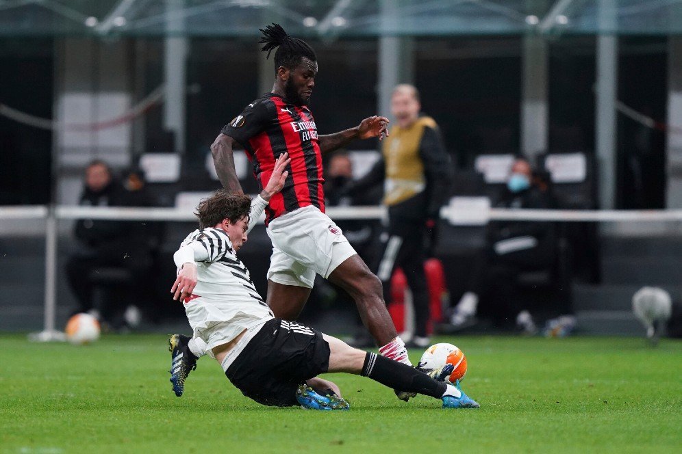 Tottenham Dekati Kessie, Tawarkan Kontrak Rp134 Milyar Per Tahun Tottenham Dekati Kessie, Tawarkan Kontrak Rp134 Milyar Per Tahun