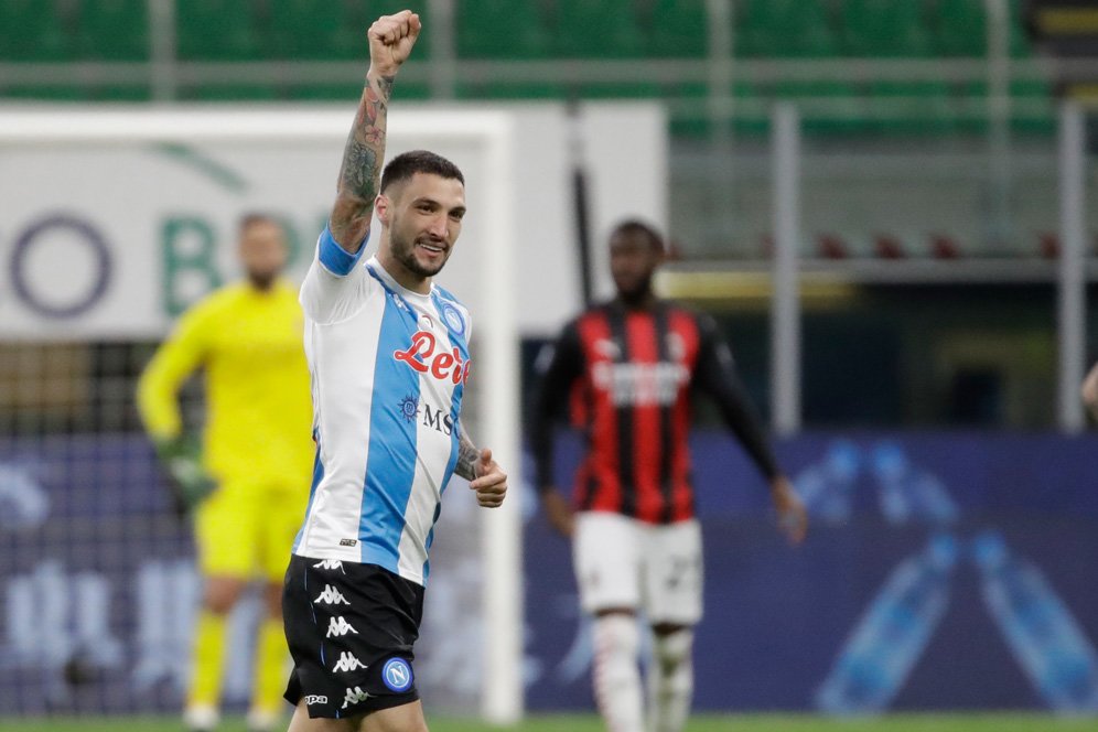Klop! Pas Lagi Butuh Winger, AC Milan Ditawari Rekrut Matteo Politano Klop! Pas Lagi Butuh Winger, AC Milan Ditawari Rekrut Matteo Politano