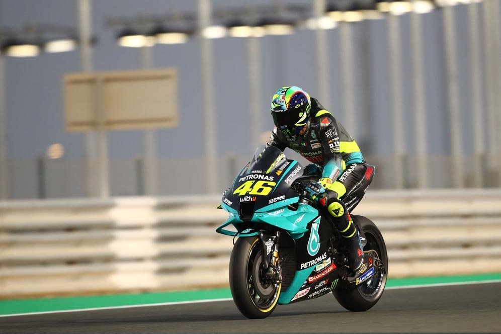 Valentino Rossi Girang Temukan Kemajuan Signifikan pada Hari Keempat Uji Coba Qatar