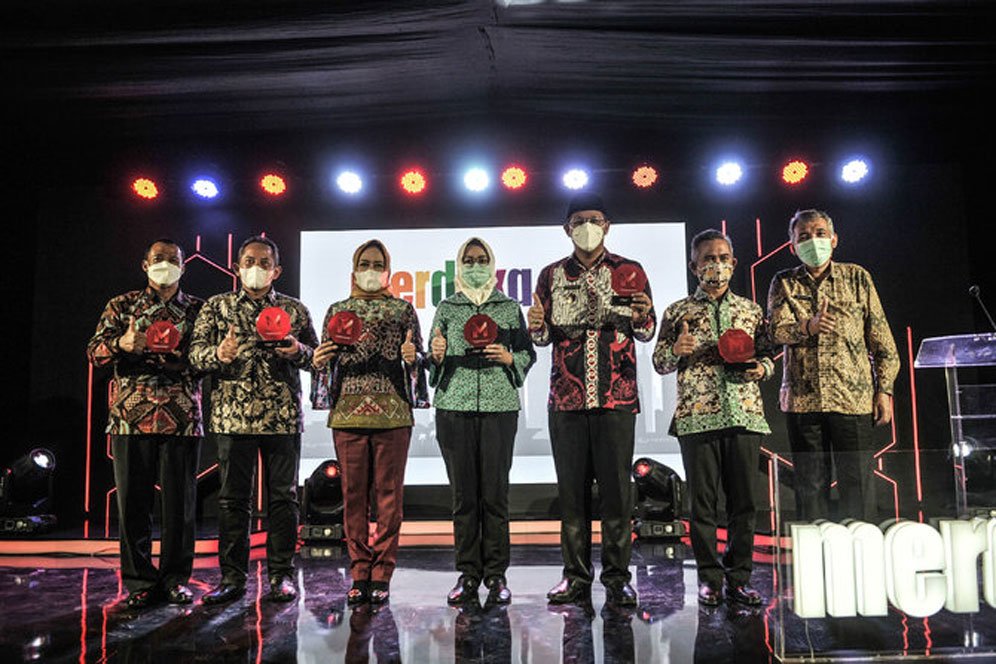 Daftar Lengkap Penerima Penghargaan Merdeka Award 2021 Daftar Lengkap Penerima Penghargaan Merdeka Award 2021