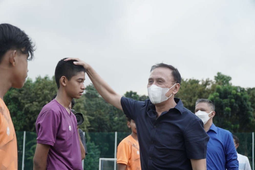Sempat Vakum Akibat Pandemi COVID-19, PSSI Kembali Gulirkan Elite Pro Academy U-16 dan U-18 Sempat Vakum Akibat Pandemi COVID-19, PSSI Kembali Gulirkan Elite Pro Academy U-16 dan U-18