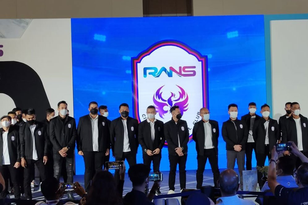 Rezeki Nomplok! RANS Cilegon FC Dapat Bus Kelas Eropa dari Sponsor