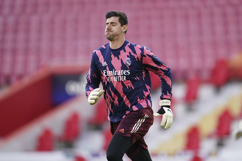 Aksi Cemerlang Courtois saat Lawan Liverpool: Brilian dan Fantastis! Aksi Cemerlang Courtois saat Lawan Liverpool: Brilian dan Fantastis!