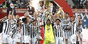 FOTO: Momen Juventus Angkat Trofi Coppa Italia FOTO: Momen Juventus Angkat Trofi Coppa Italia