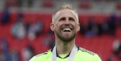 Gagalkan Chelsea Cetak Gol, Kasper Schmeichel Tuai Pujian Gagalkan Chelsea Cetak Gol, Kasper Schmeichel Tuai Pujian