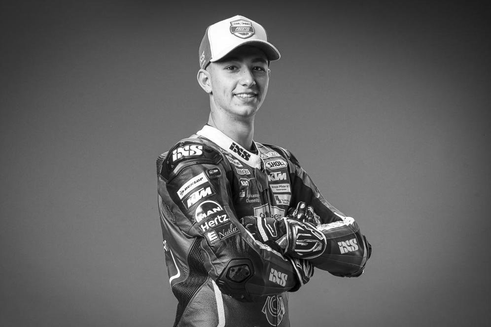 Adik Jason Dupasquier Minta Netizen Stop Sebar Video Kecelakaan di Mugello Adik Jason Dupasquier Minta Netizen Stop Sebar Video Kecelakaan di Mugello