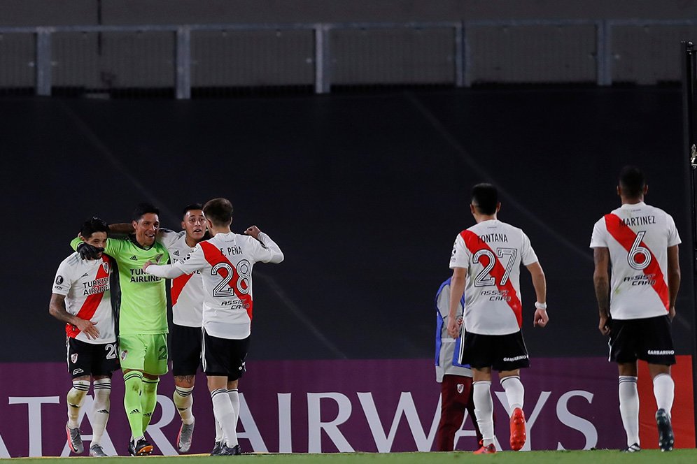 Malam Ajaib River Plate: Menang Tanpa Kiper, Hanya 11 Pemain Tanpa Subs Malam Ajaib River Plate: Menang Tanpa Kiper, Hanya 11 Pemain Tanpa Subs