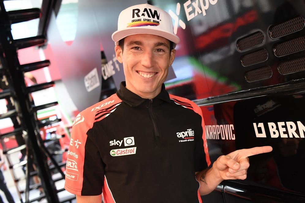 Aleix Espargaro Batalkan Niat Pensiun Dini, Tekad Balapan di MotoGP 2023-2024 Aleix Espargaro Batalkan Niat Pensiun Dini, Tekad Balapan di MotoGP 2023-2024