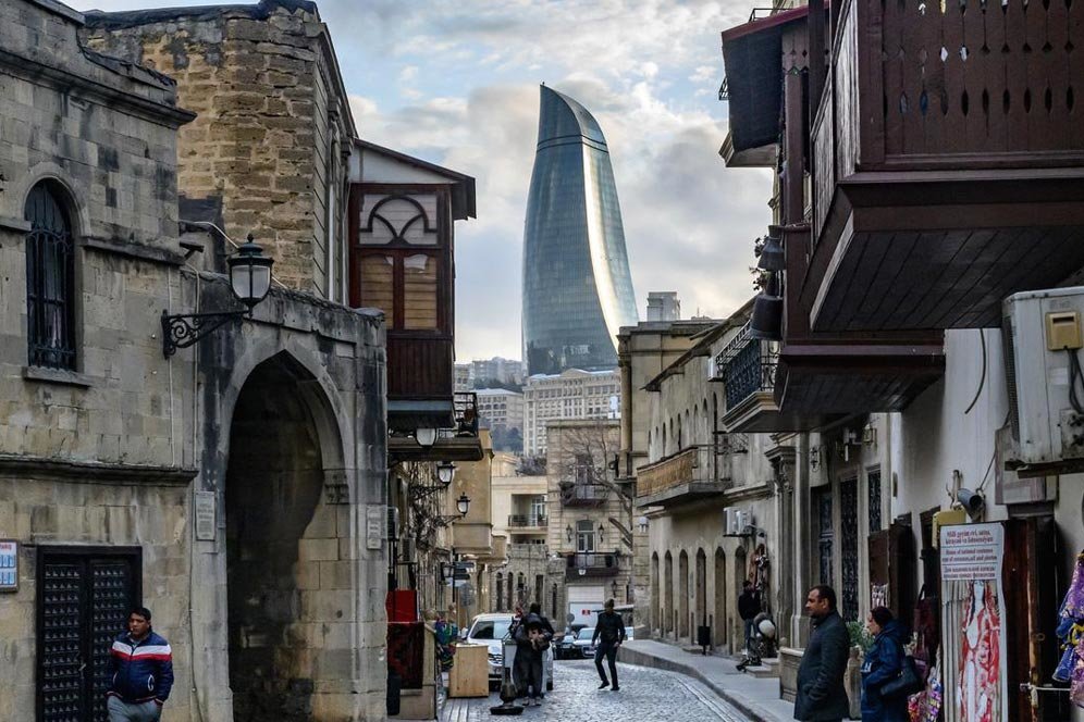 Tuan Rumah Euro 2020, Baku: Catat Destinasi Wisata dan Kuliner Ikoniknya Tuan Rumah Euro 2020, Baku: Catat Destinasi Wisata dan Kuliner Ikoniknya
