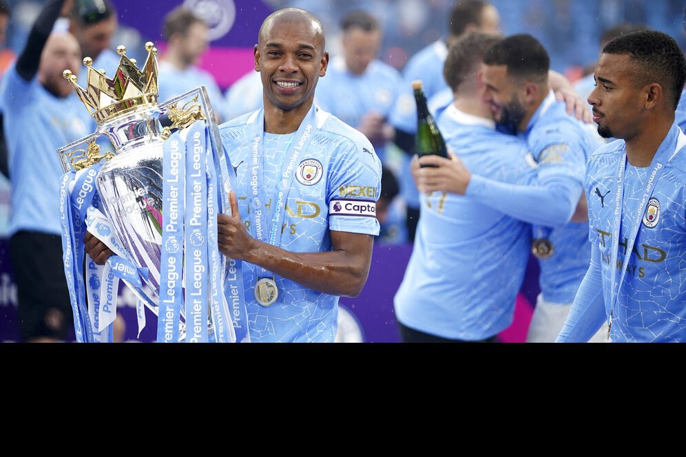 Fernandinho: Premier League Sudah, Sekarang Liga Champions Fernandinho: Premier League Sudah, Sekarang Liga Champions