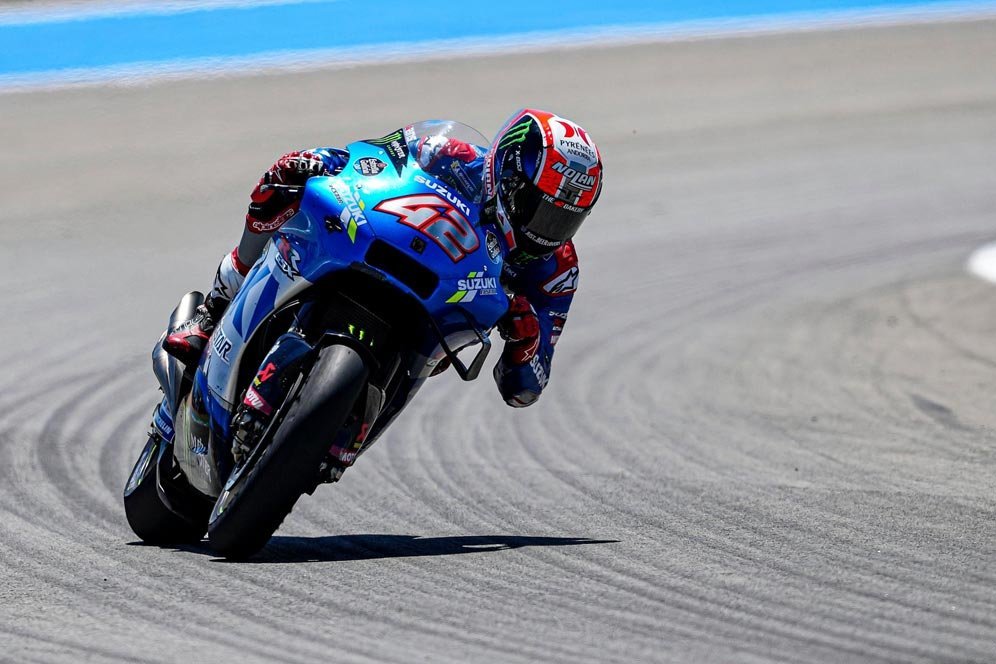 Hasil Pemanasan MotoGP San Marino: Alex Rins Ungguli Fabio Quartararo Hasil Pemanasan MotoGP San Marino: Alex Rins Ungguli Fabio Quartararo