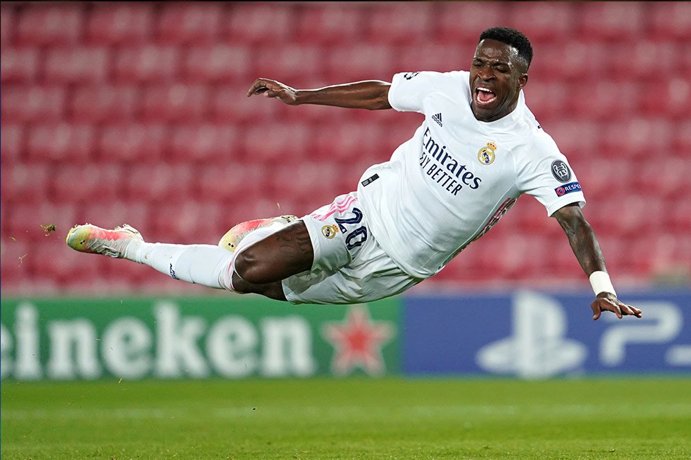 Rumor Real Madrid Tawarkan Vinicius Junior ke Manchester United Ternyata Hoax Rumor Real Madrid Tawarkan Vinicius Junior ke Manchester United Ternyata Hoax