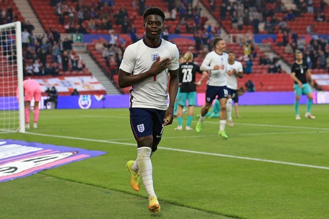 Winger kiri - Bukayo Saka Winger kiri - Bukayo Saka