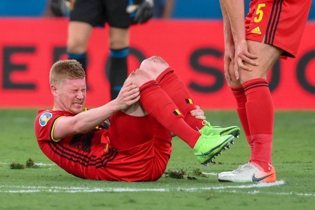 De Bruyne dan Hazard Mungkin Absen De Bruyne dan Hazard Mungkin Absen