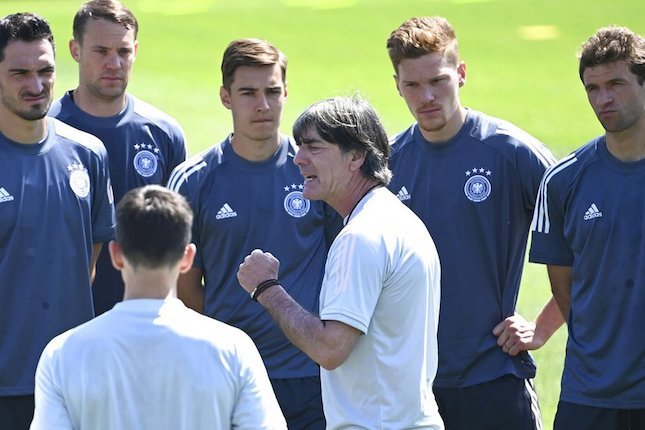 Tidak Mau Melatih di Jerman Tidak Mau Melatih di Jerman
