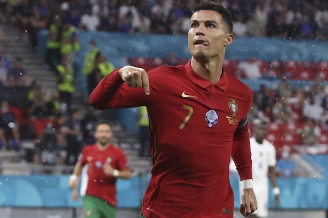 Cristiano Ronaldo Cristiano Ronaldo