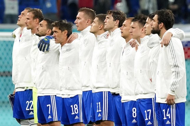 Masih Dibatasi: Rusia Masih Dibatasi: Rusia