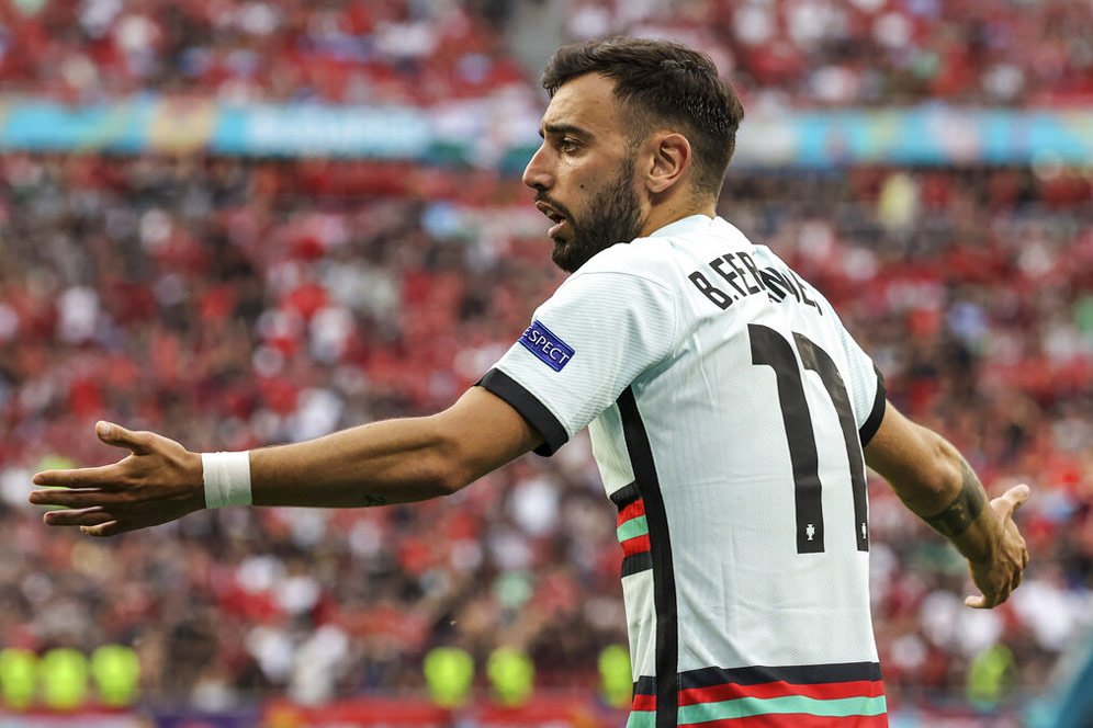 Suara Fans tentang Bruno Fernandes di Euro 2020: AFK, Gagal Total, Mas-mas Biasa di Timnas Suara Fans tentang Bruno Fernandes di Euro 2020: AFK, Gagal Total, Mas-mas Biasa di Timnas