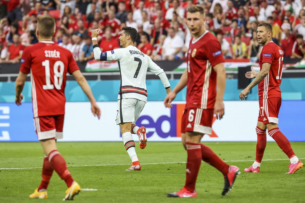 Top Skor Euro 2004 Hingga Euro 2020: Dari Milan Baros Sampai Cristiano Ronaldo Top Skor Euro 2004 Hingga Euro 2020: Dari Milan Baros Sampai Cristiano Ronaldo