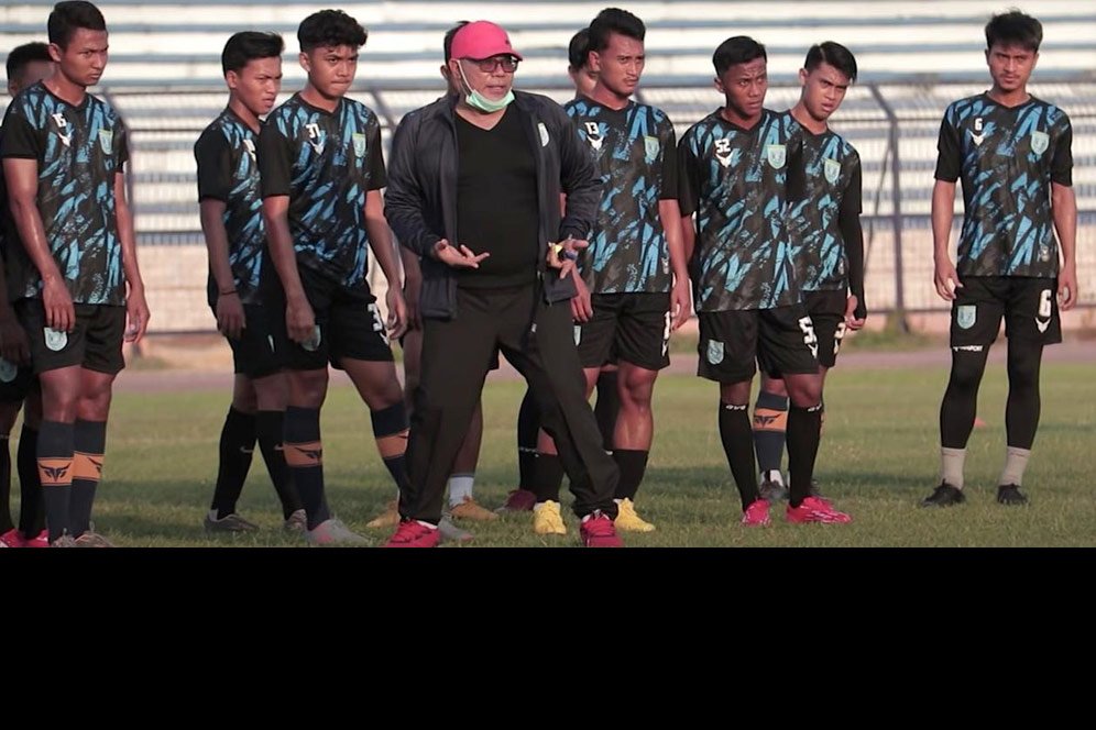 Persela Lamongan Tambah Jatah Libur Pemain Persela Lamongan Tambah Jatah Libur Pemain