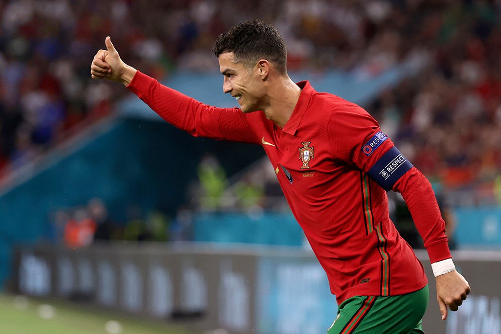 Pengen Balikan, Manchester United Sudah Kirim Tawaran Kontrak untuk Ronaldo Pengen Balikan, Manchester United Sudah Kirim Tawaran Kontrak untuk Ronaldo