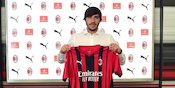 Demi Cintanya Pada Milan, Tonali Rela Potong Gaji dan Tolak Pinangan Klub Lain Demi Cintanya Pada Milan, Tonali Rela Potong Gaji dan Tolak Pinangan Klub Lain