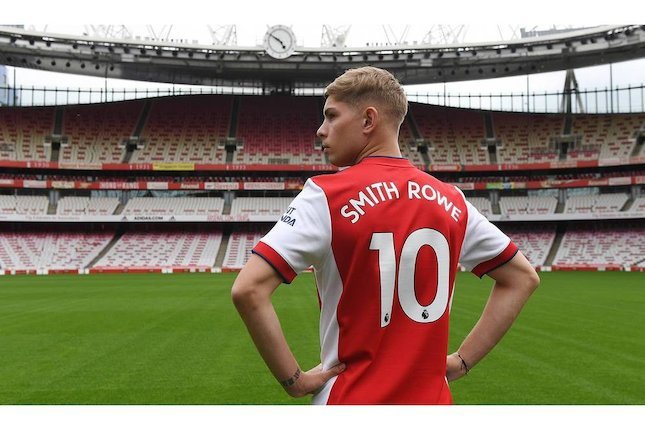Winger kanan - Emile Smith Rowe Winger kanan - Emile Smith Rowe